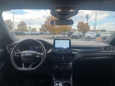 2025 Ford Escape ST-Line Select