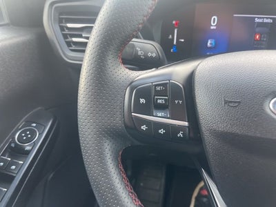 2025 Ford Escape ST-Line Select