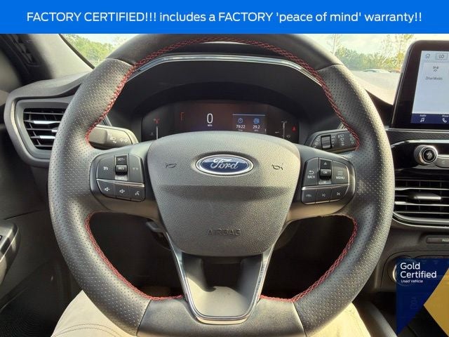 2025 Ford Escape ST-Line Select