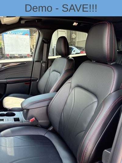 2025 Ford Escape ST-Line Elite