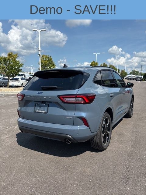 2025 Ford Escape ST-Line Elite