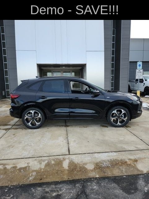 2026 Ford Escape Hybrid ST-Line Elite