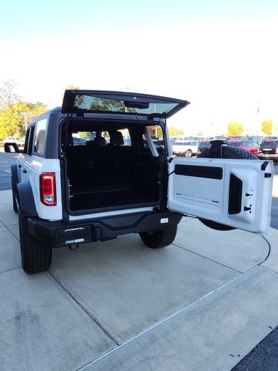 2026 Ford Bronco Big Bend Custom Matte Black Pkg