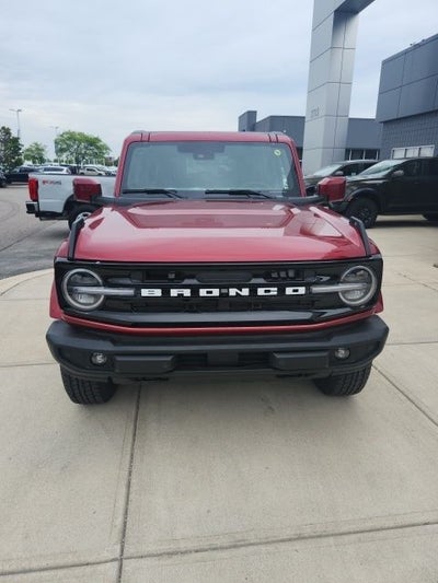 2026 Ford Bronco Outer Banks