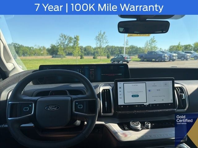 2025 Ford Expedition Active