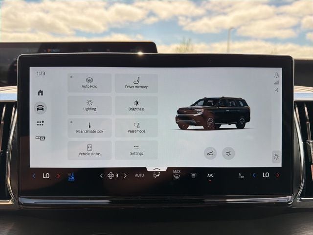 2025 Ford Expedition Platinum