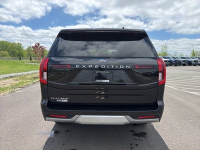 2025 Ford Expedition Platinum