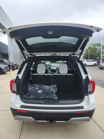 2027 Ford Explorer Platinum