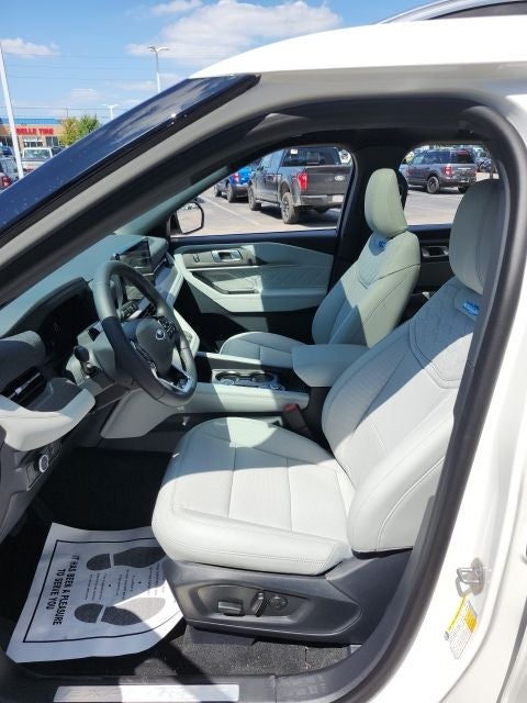 2027 Ford Explorer Platinum