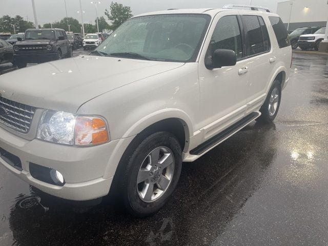2003 Ford Explorer Limited 114 WB