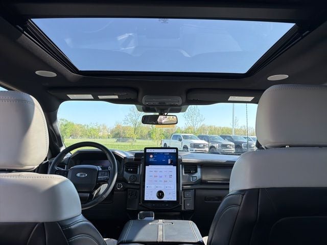 2023 Ford F-150 Lightning Platinum