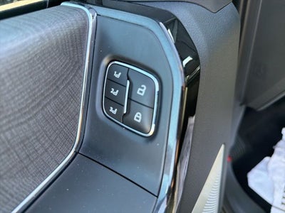 2023 Ford F-150 Lightning Platinum