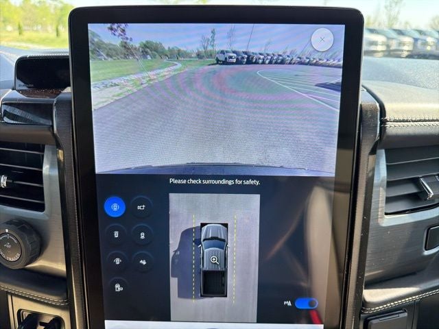 2023 Ford F-150 Lightning Platinum