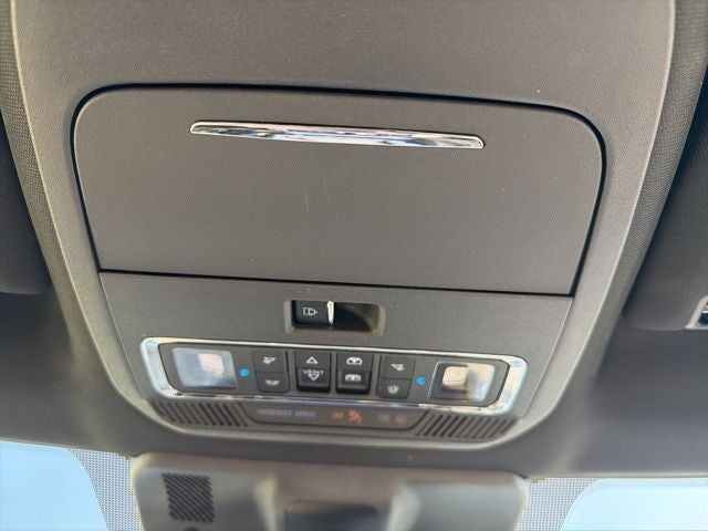 2023 Ford F-150 Lightning Platinum