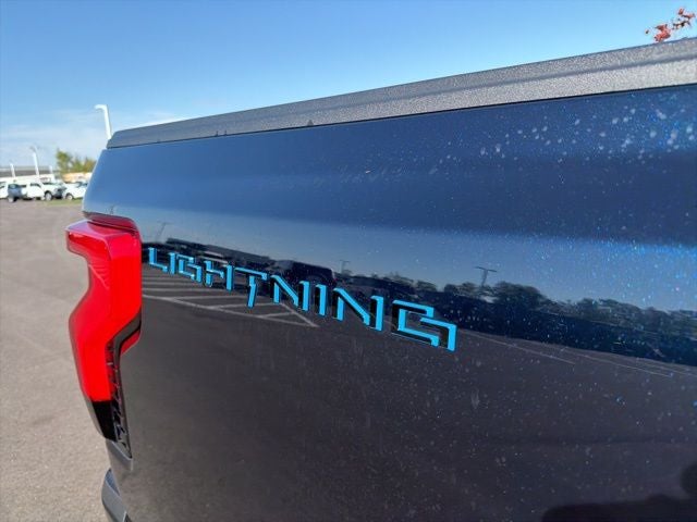2023 Ford F-150 Lightning Platinum