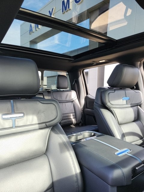 2027 Ford F-250 Platinum