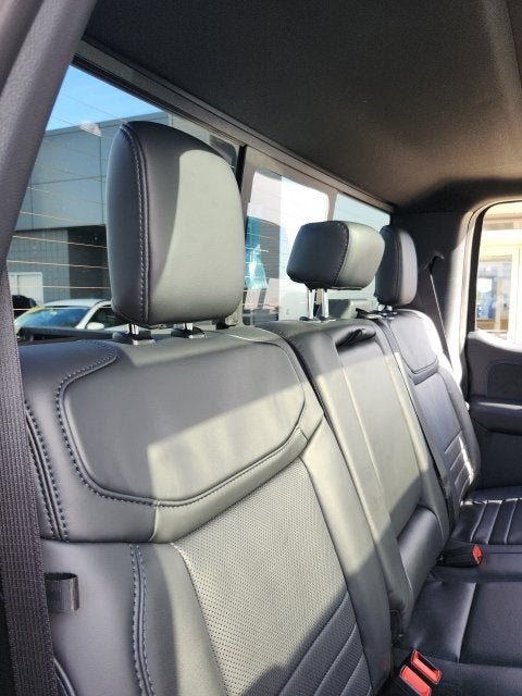 2027 Ford F-250 Platinum