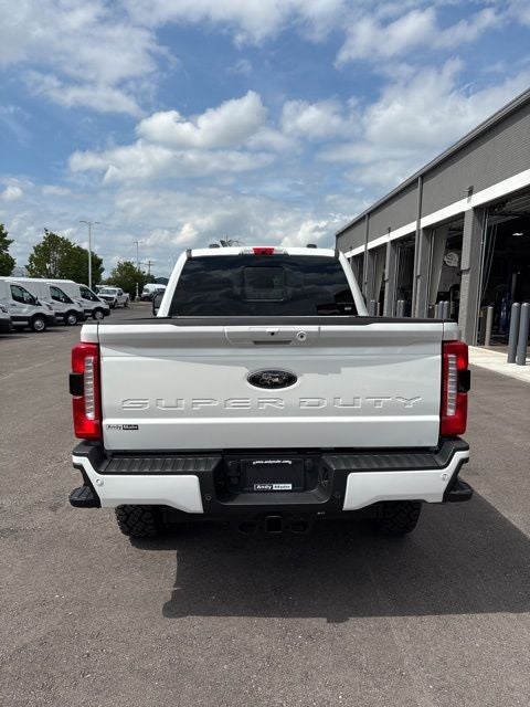 2025 Ford F-250 Lariat