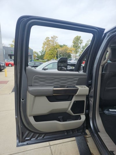2027 Ford F-250 Platinum