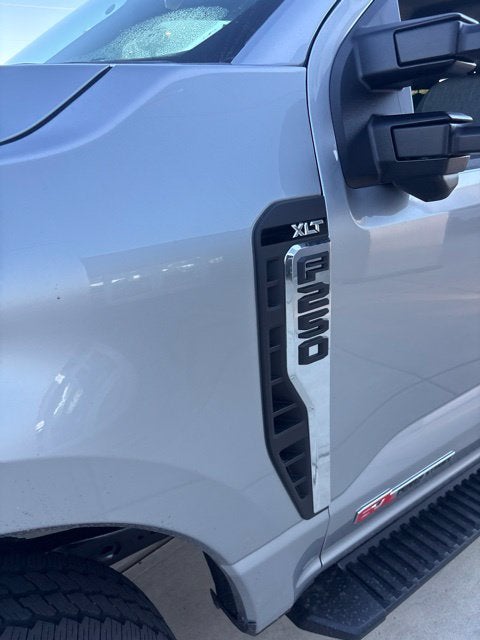 2027 Ford F-250 XLT