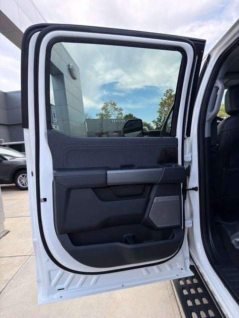 2027 Ford F-250 Lariat