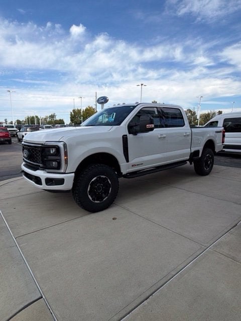 2027 Ford F-250 Lariat