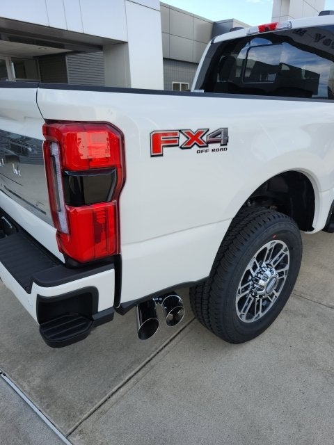 2027 Ford F-250 Platinum