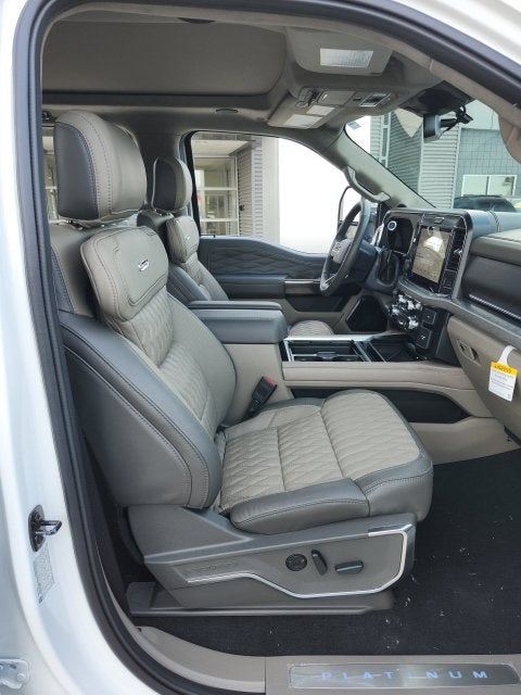 2027 Ford F-250 Platinum