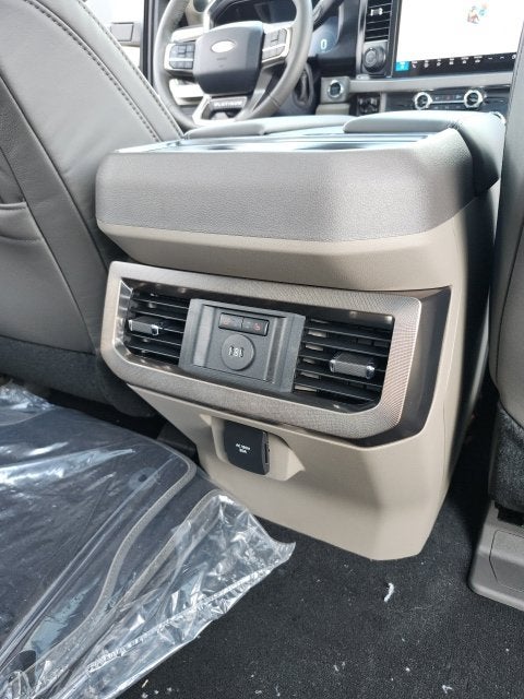 2027 Ford F-250 Platinum