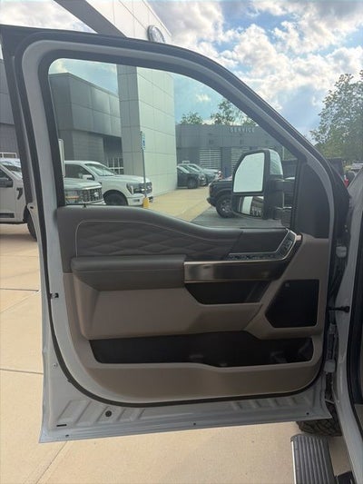 2026 Ford F-250 Platinum