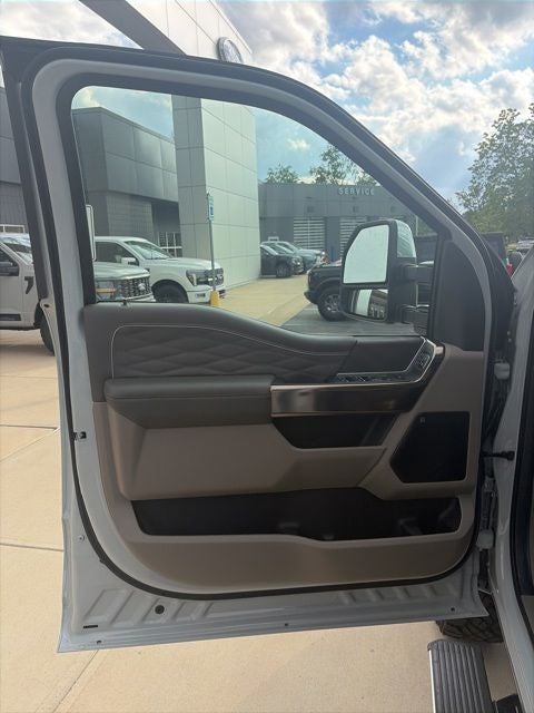 2026 Ford F-250 Platinum