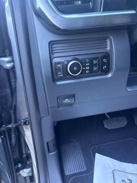 2027 Ford F-250 Lariat