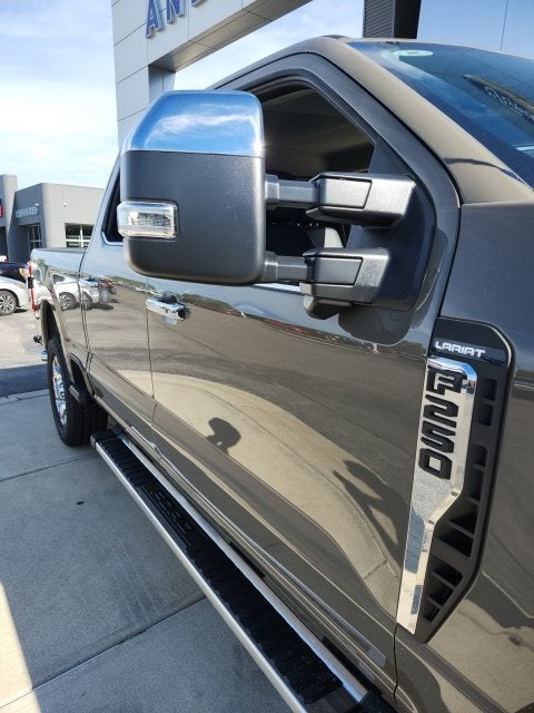2027 Ford F-250 Lariat