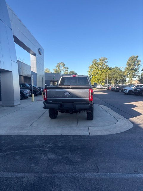 2027 Ford F-250 XLT