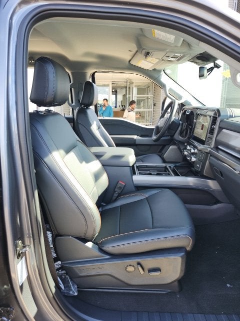 2027 Ford F-250 Lariat