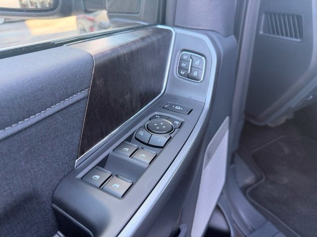 2027 Ford F-250 Lariat