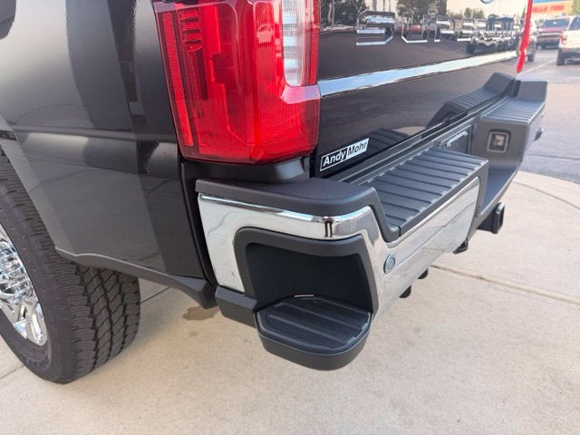 2027 Ford F-350 Lariat
