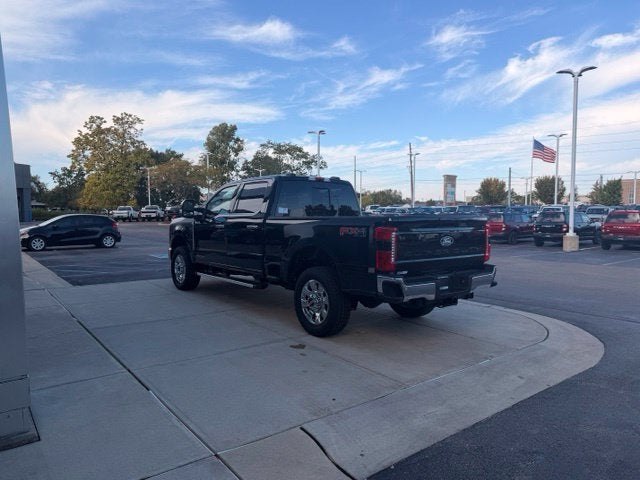 2027 Ford F-350 Lariat
