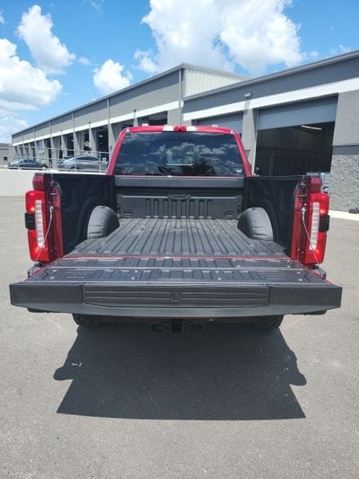 2025 Ford F-350 Lariat