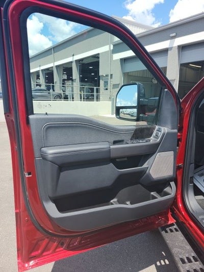 2025 Ford F-350 Lariat