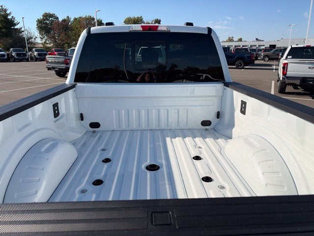 2027 Ford F-350 Platinum