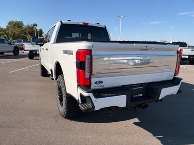 2027 Ford F-350 Platinum