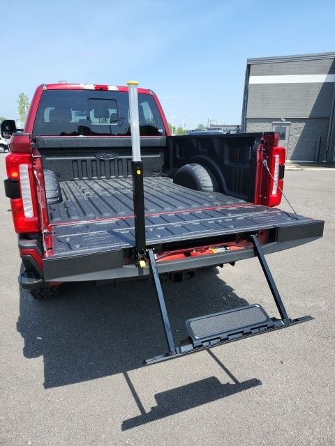 2025 Ford F-350 Lariat
