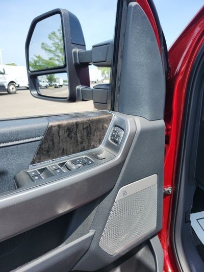 2025 Ford F-350 Lariat