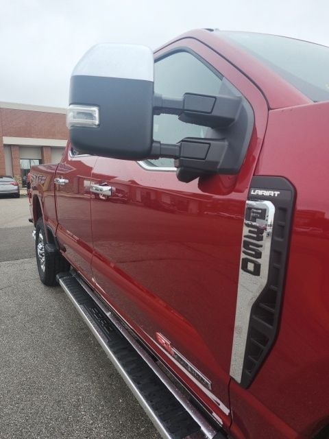 2026 Ford F-350 Lariat