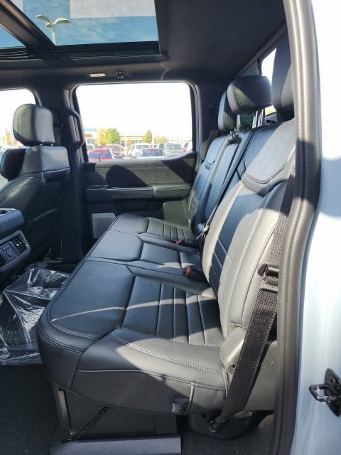 2027 Ford F-350 Platinum
