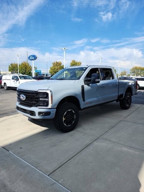 2027 Ford F-350 Platinum