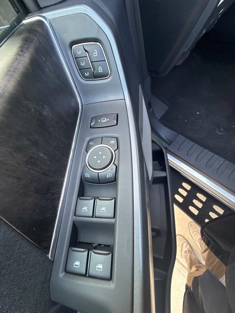 2027 Ford F-350 Lariat