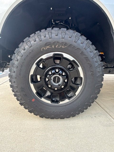 2027 Ford F-350 Lariat