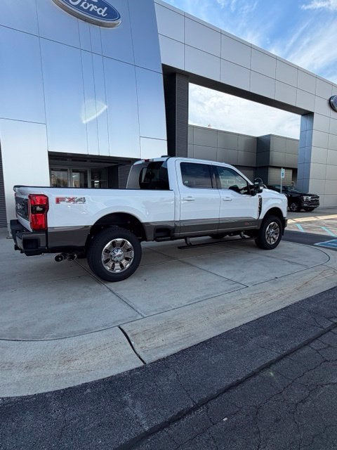 2027 Ford F-350 King Ranch